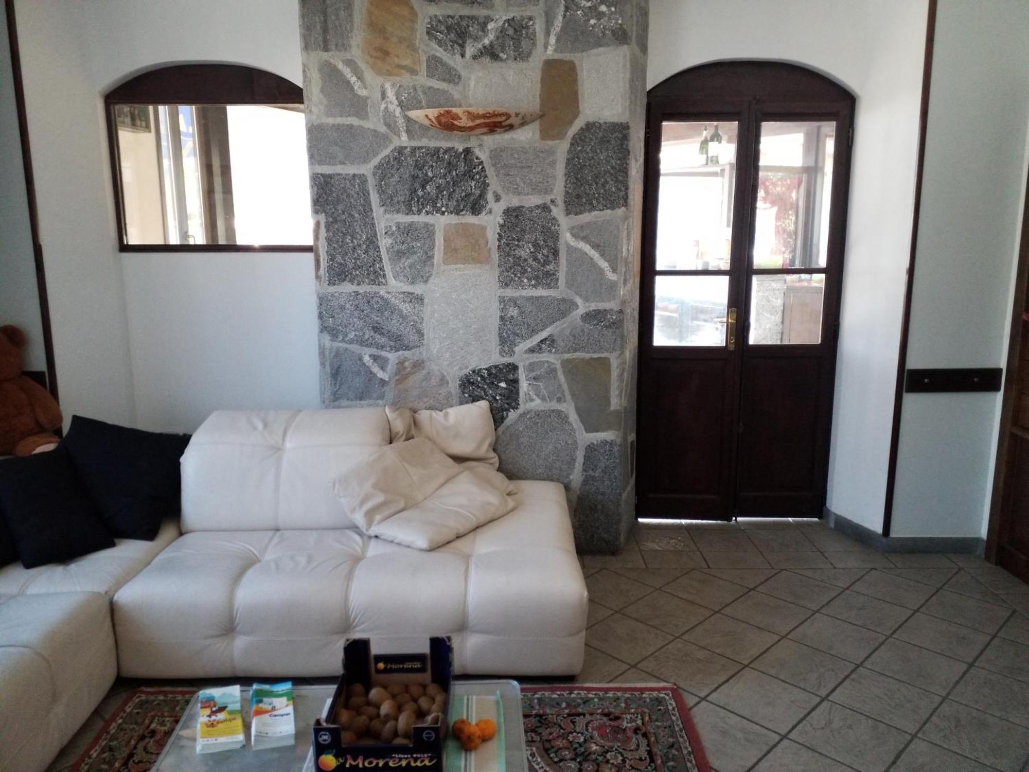 Casa Nunzia Bed & Breakfast Domodossola Bagian luar foto