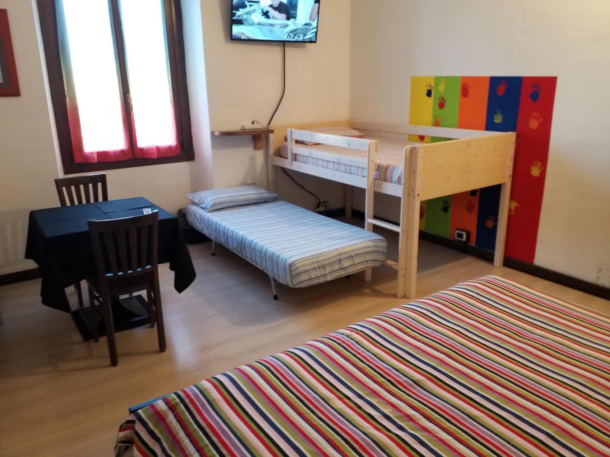 Casa Nunzia Bed & Breakfast Domodossola Bagian luar foto